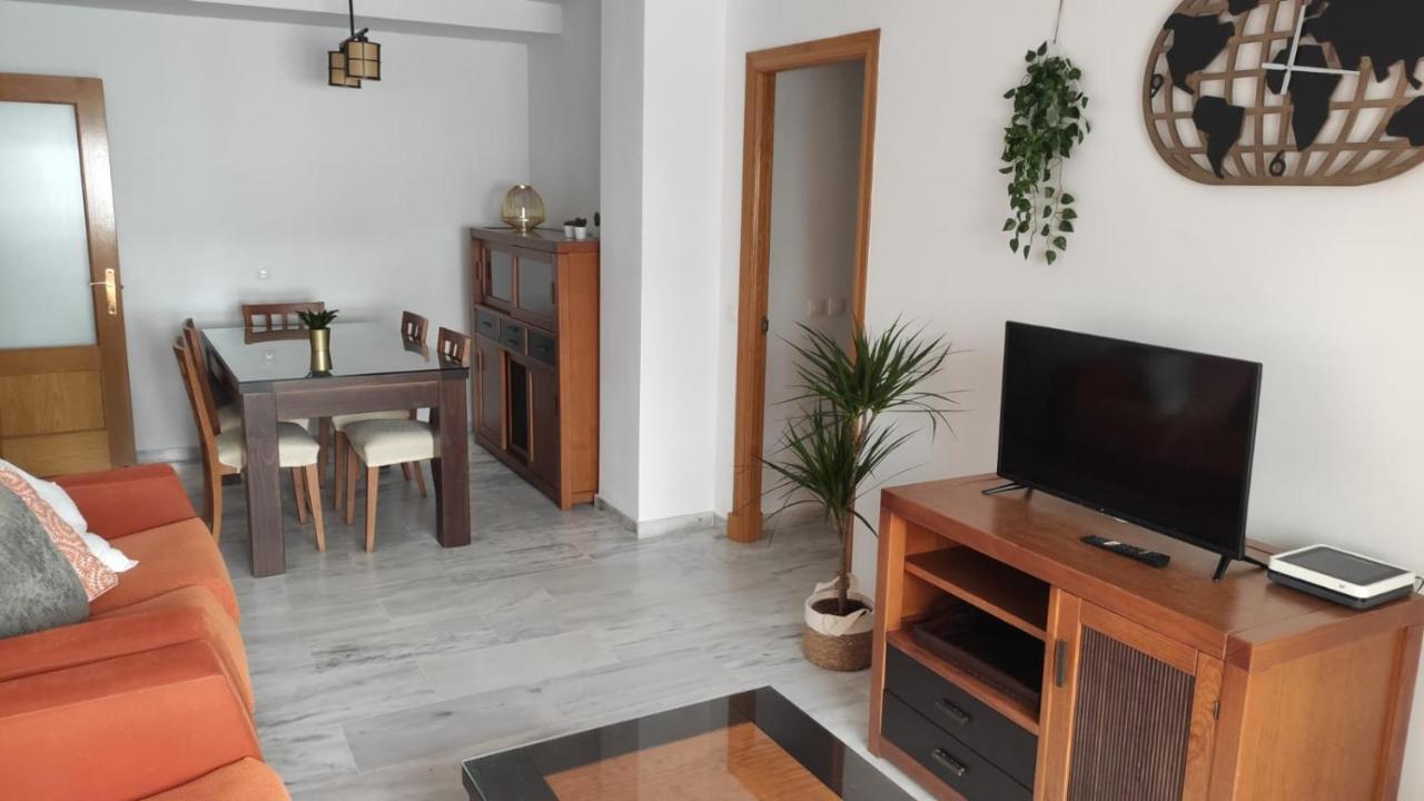 Apartamento La Marina *